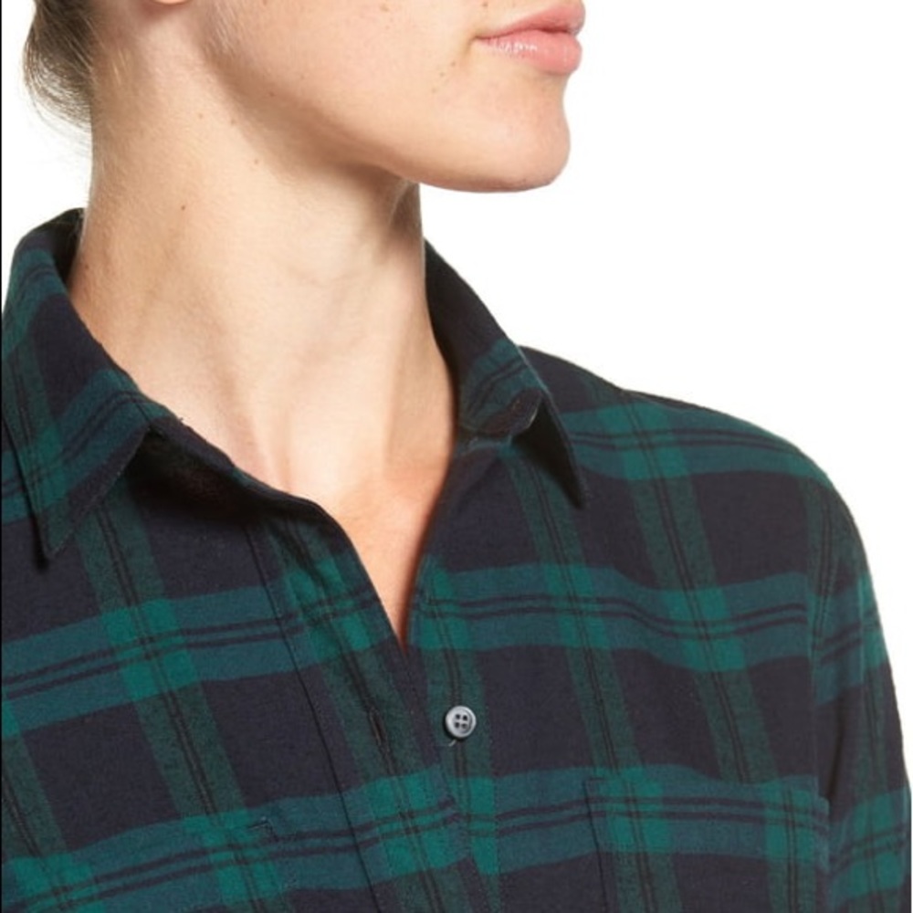 Madewell Ex Boyfriend Dark Plaid Classic Shirt - Picture 6 of 7